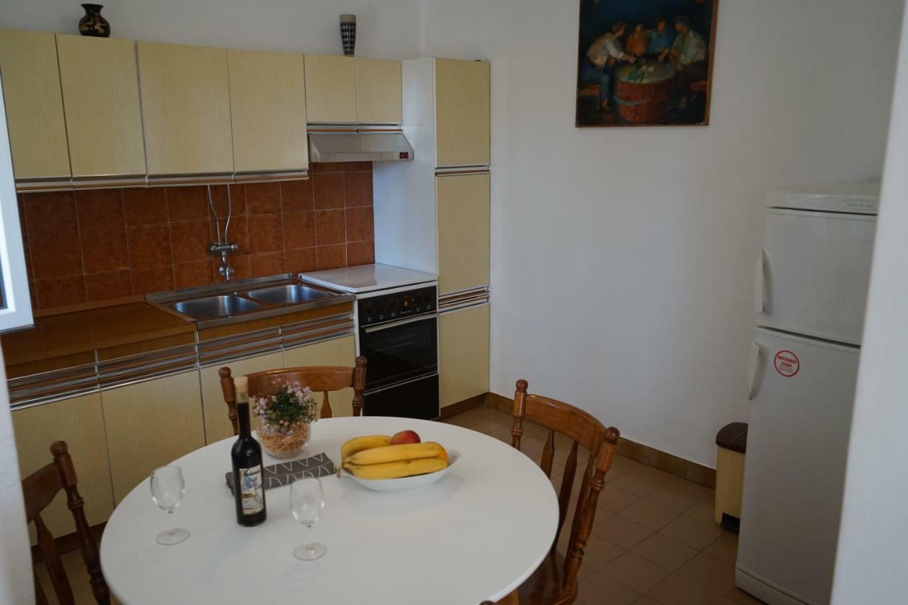 Tania Apartment Prižba Esterno foto
